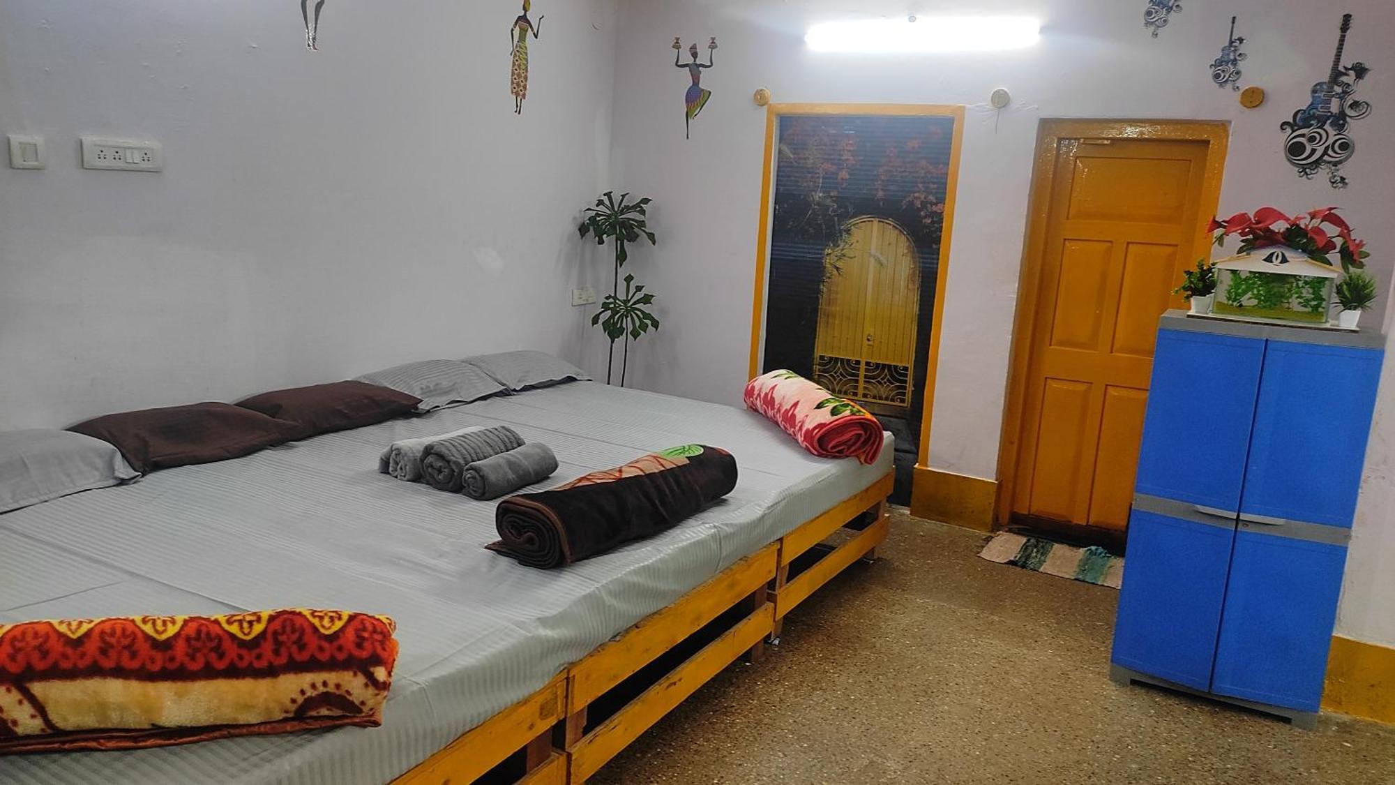 Hotel Adh Amilia Gardens Narasimharaja Puram Esterno foto