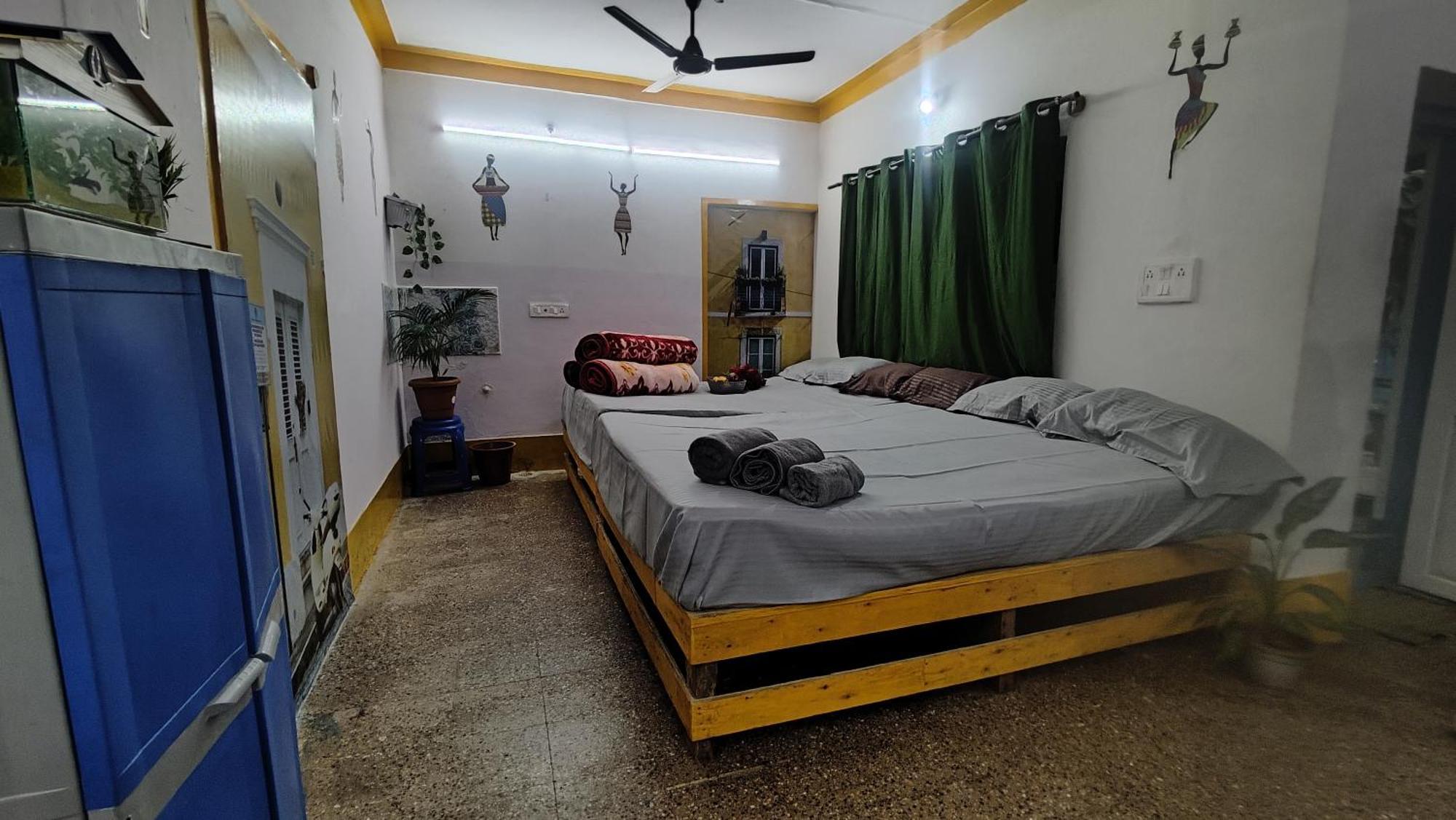 Hotel Adh Amilia Gardens Narasimharaja Puram Esterno foto