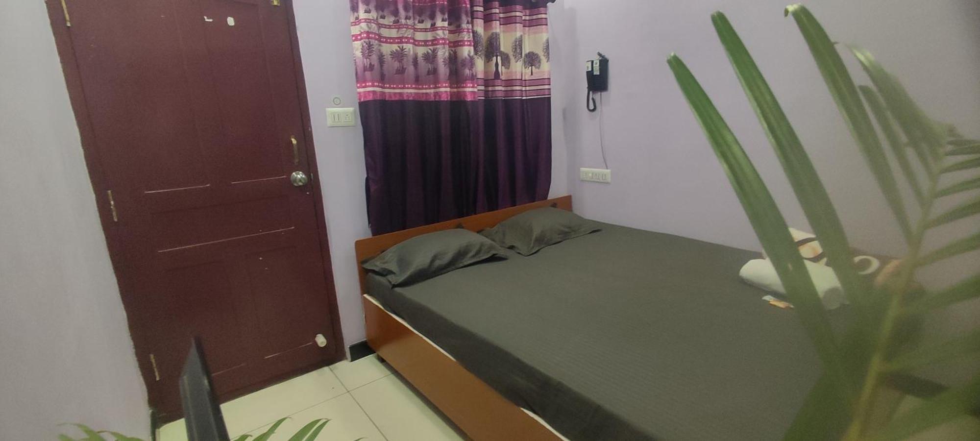 Hotel Adh Amilia Gardens Narasimharaja Puram Esterno foto