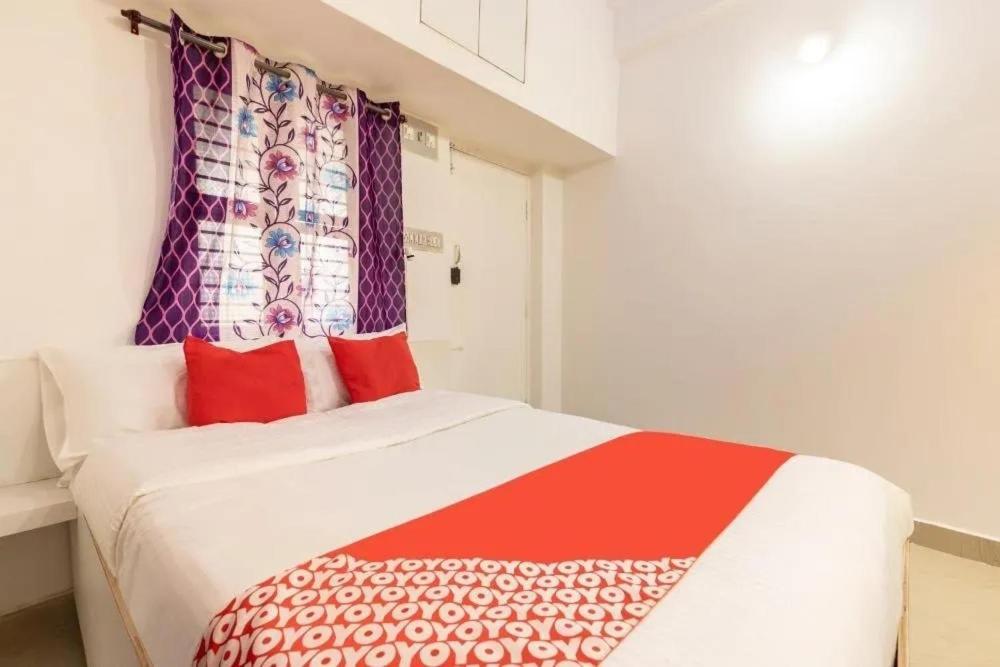 Hotel Adh Amilia Gardens Narasimharaja Puram Esterno foto